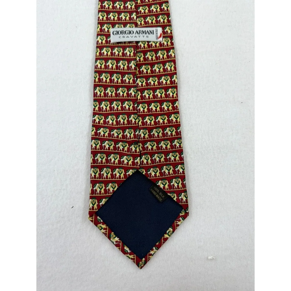 Giorgio Armani Cravatte Mens Silk Tie Red Elephant Print Hand Made Italy Luxury